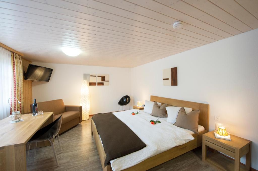 Hotel Tenne Reckingen Room photo